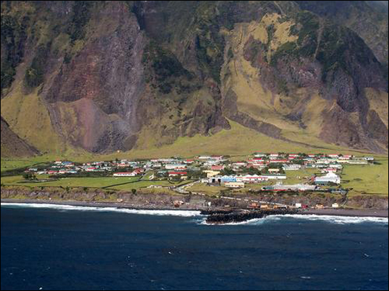 3Tristan_da_Cunha.jpg