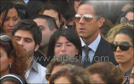 تحسّن حالة محمود شكري وصور مؤثّرة من جنازة رامي 