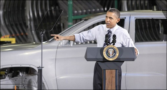 فرصة نادرة جدا.. السماح للرئيس أوباما بقيادة سيارة!!
