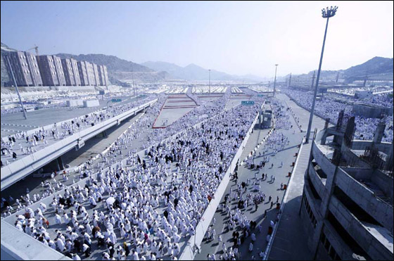 السعودية تعلن عن انتهاء مشروع جسر الجمرات!!