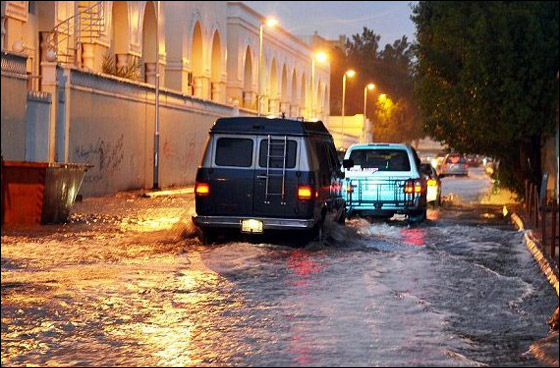 مكة.. وفاة 3 حجاج إثر الأمطار الغزيرة والعواصف الرعدية