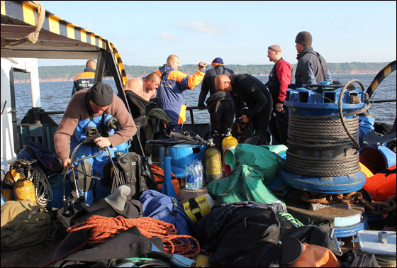 مصرع 110 اشخاص نتيجة غرق سفينة سياحية روسية! 