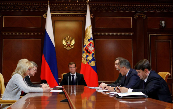 مصرع 110 اشخاص نتيجة غرق سفينة سياحية روسية! 