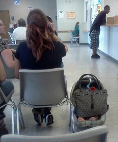 "فرفش" ينقل لكم المجموعة الاولى لصور التقطها اسوأ الآباء في العالم