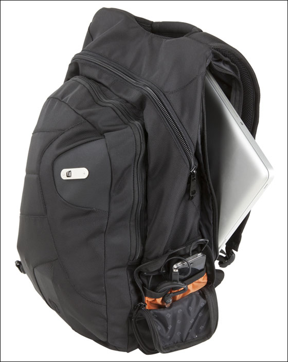 بالفيديو.. حقيبة ذكية تشحن جميع أنواع الأجهزة النقالة!! بالفيديو.. حقيبة ذكية تشحن جميع أنواع الأجهزة النقالة!!