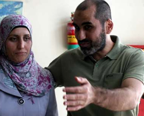 الزواج يجمع حبيبين فلسطينيين بعد 19عاما من الخطوبة والسجن 