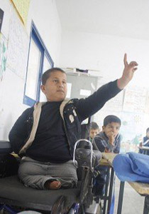 طفل في جنين ولد بدون اطراف والسبب هو قوات الاحتلال! طفل في جنين ولد بدون اطراف والسبب هو قوات الاحتلال!