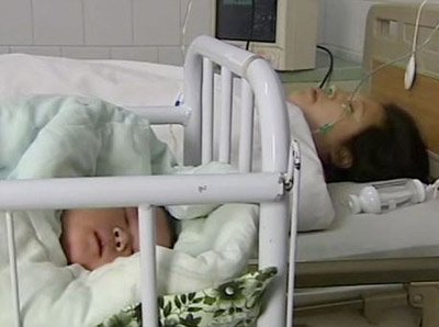 ام صينية تضع طفل يزن حوالي 7 كيلو ويعتبر الاثقل في البلاد! ام صينية تضع طفل يزن حوالي 7 كيلو ويعتبر الاثقل في البلاد!